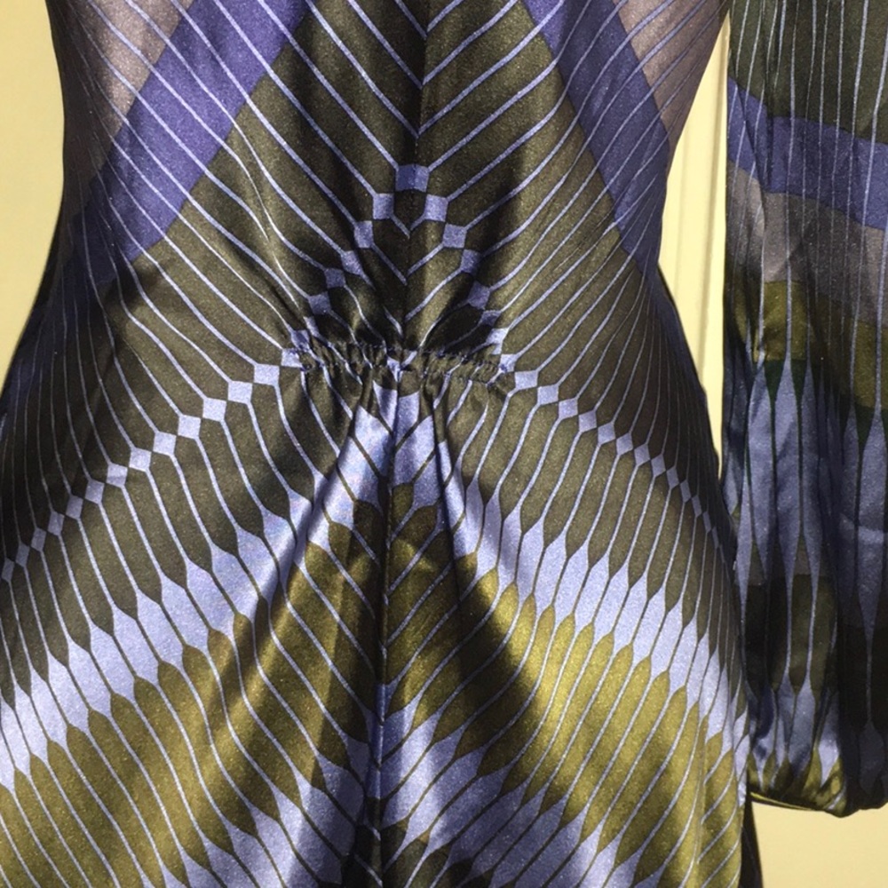 A common Thread Dress - Picture 8 of 10